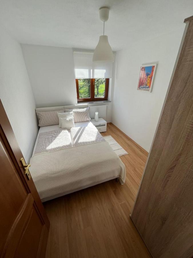 Marija Apartma *